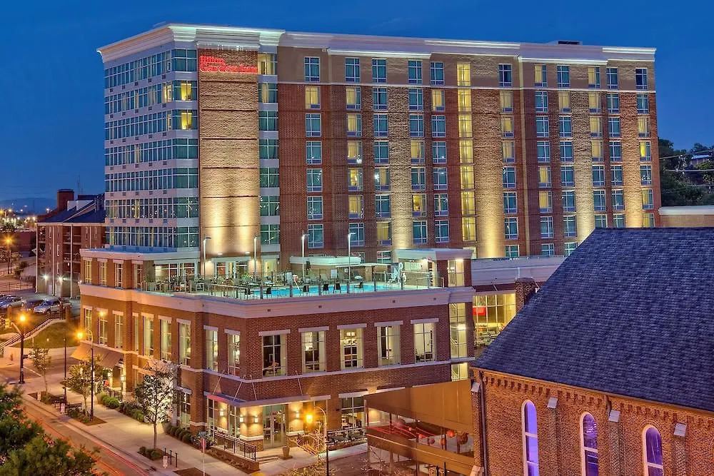 Hilton Garden Inn Nashville Downtown Convention Center