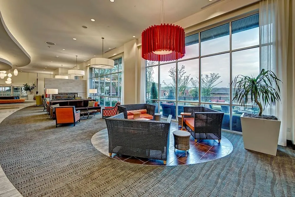 Hilton Garden Inn Nashville Downtown Convention Center Hotel