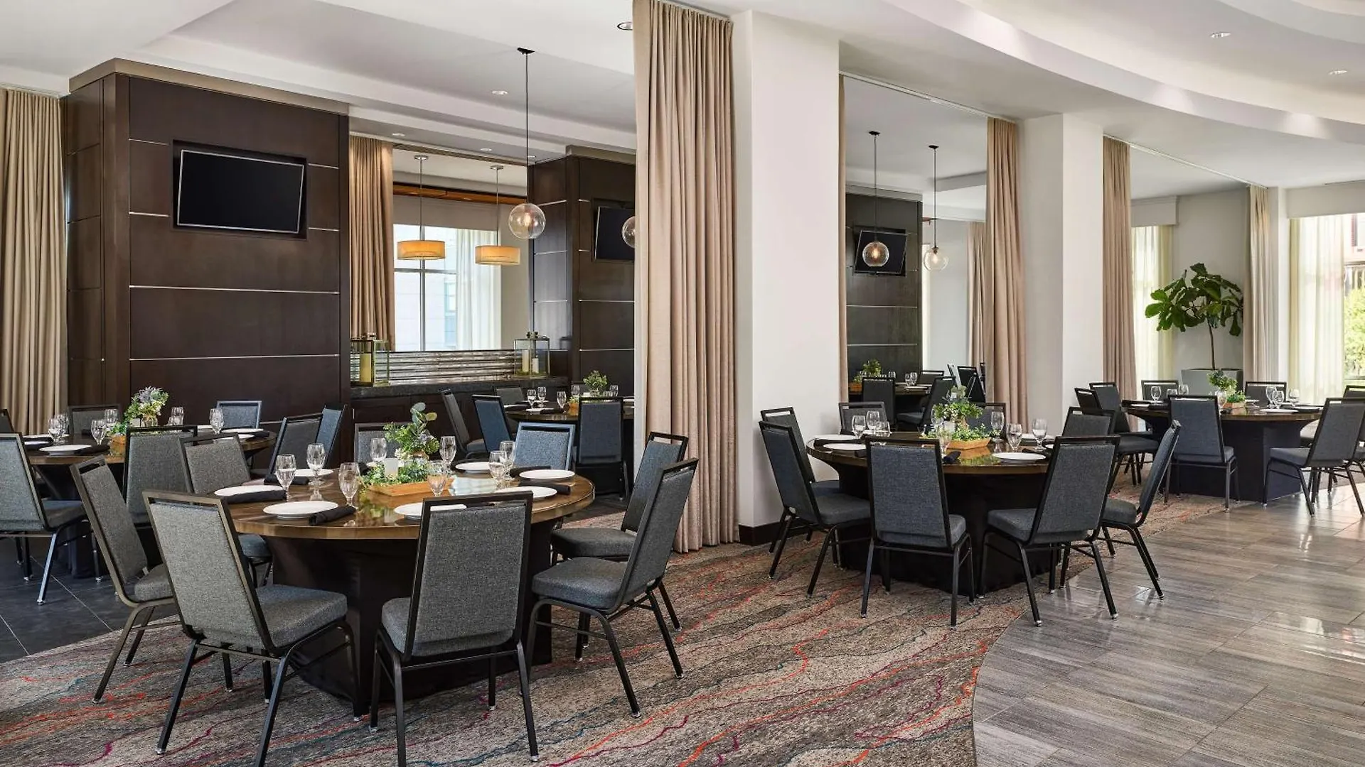 *** Hotel Hilton Garden Inn Nashville Downtown Convention Center United States